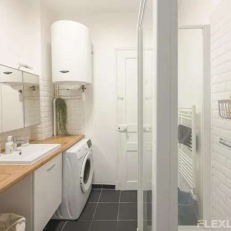Reuilly - Charm And Comfort In The Heart Of The 12th Arrondissement Apartment *